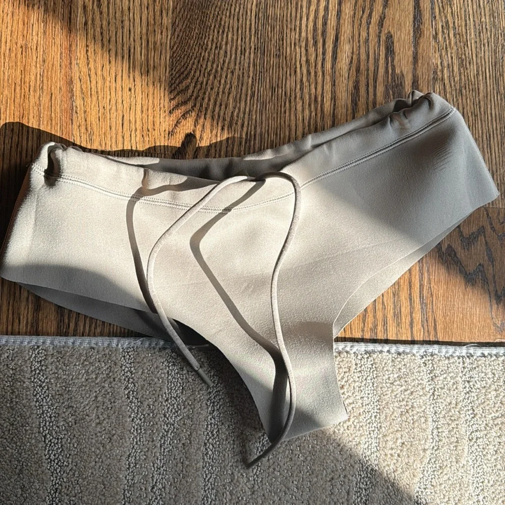 SKIMS‎ Sport Swim Cheeky Bottom | Desert